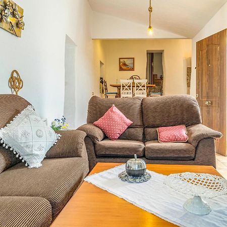 Gorgeous Home In Cajiz With Wifi Cajís Extérieur photo