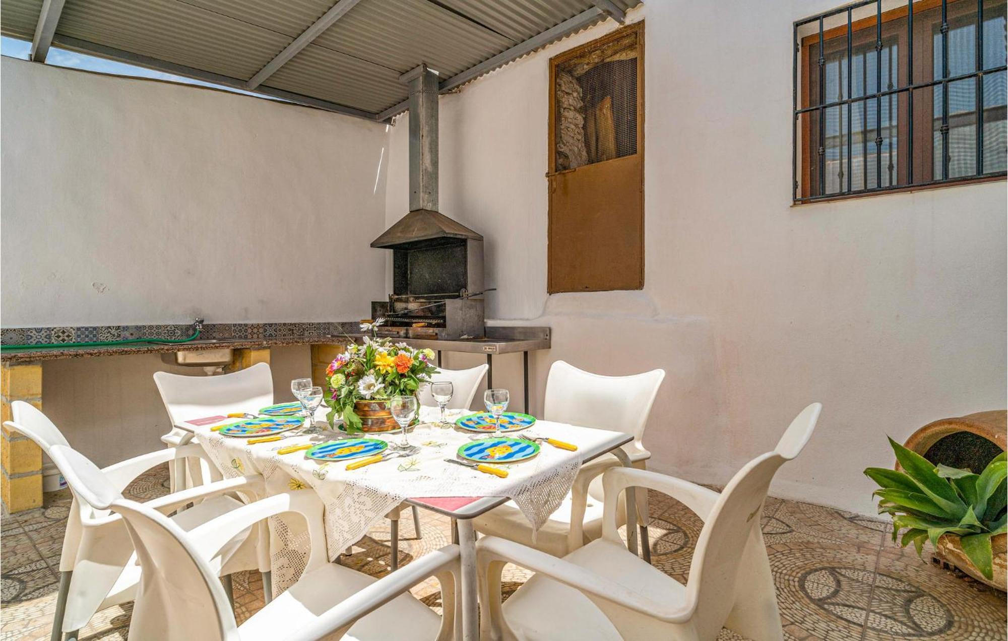 Gorgeous Home In Cajiz With Wifi Cajís Extérieur photo