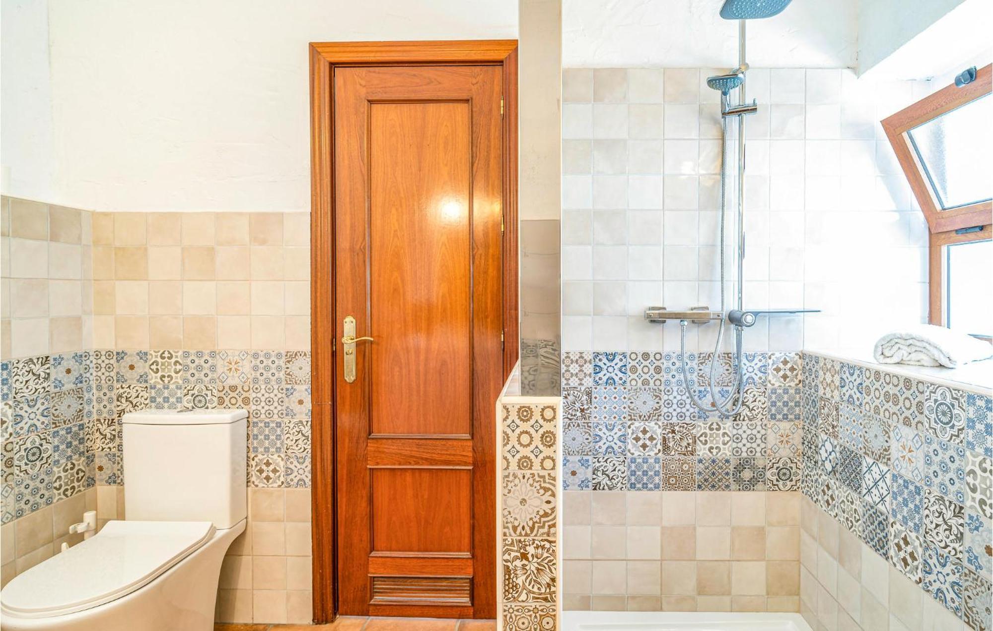 Gorgeous Home In Cajiz With Wifi Cajís Extérieur photo